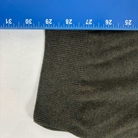 Chaps Green V-Neck Sweater Timeless‎ Knit Cotton/Cashmere Soft and Snuggly | L - Picture 9 of 13
